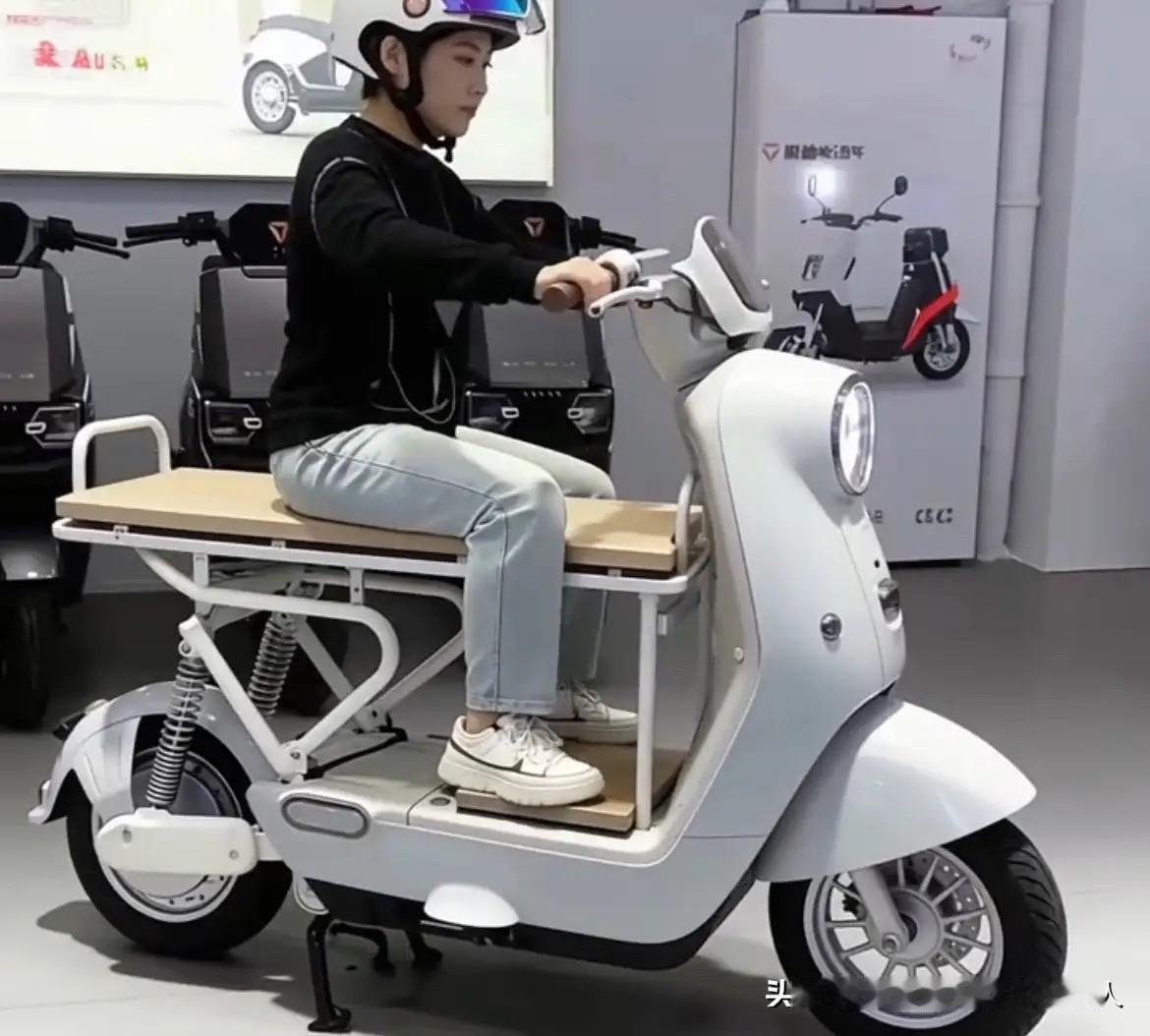 这才是妥妥的“上有政策下有对策”！新国标刚实施没几天，网友们的脑洞改装就铺天盖地