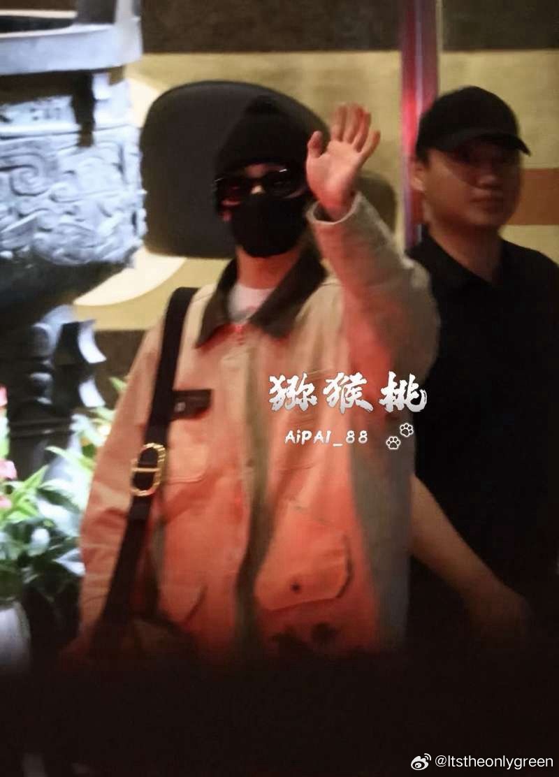 母父已到达海南 