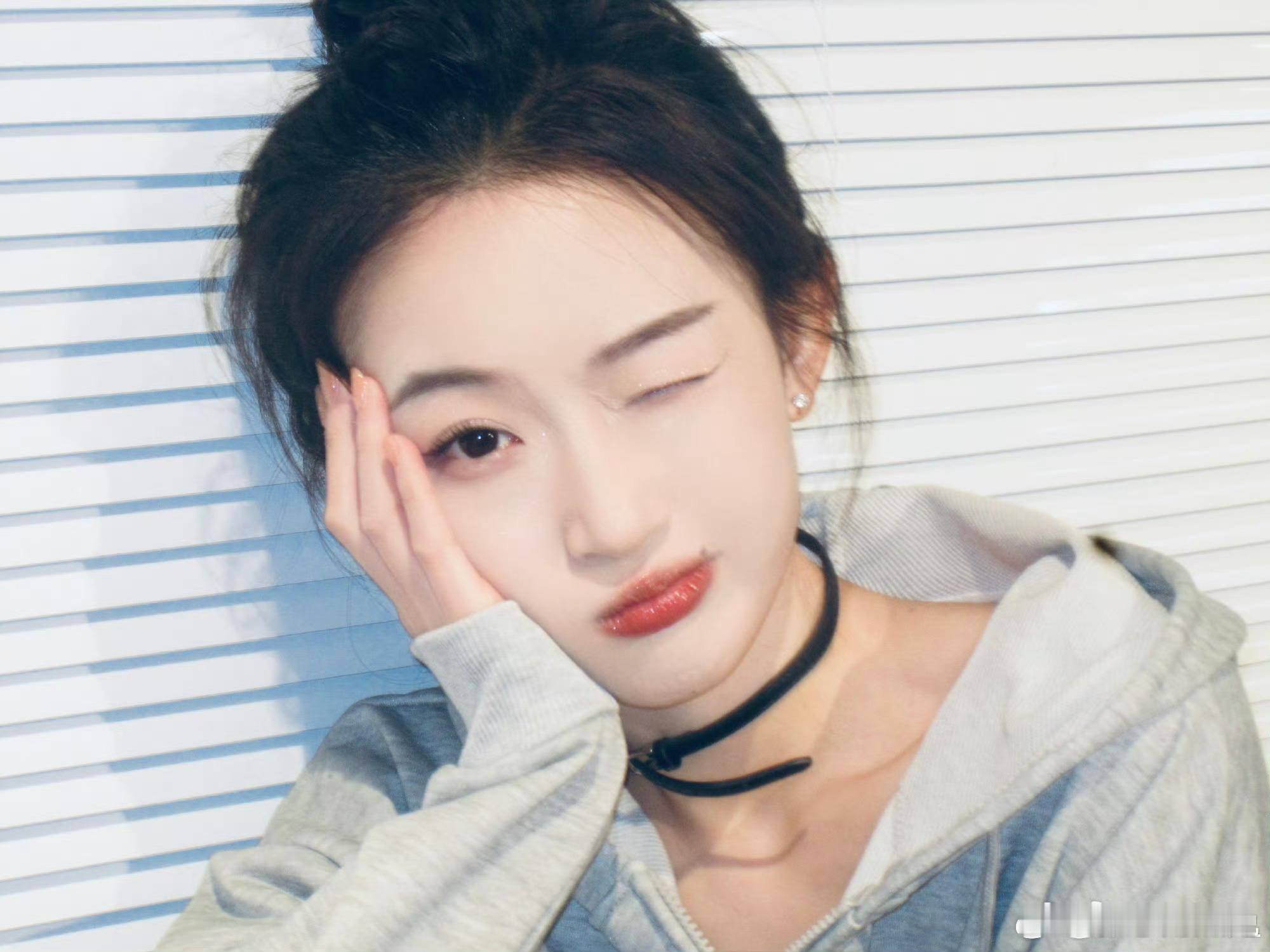 甘瑞琦[超话]   grq甘瑞琦故卿归 grq甘瑞琦浅浅 “夏季风景如画，画中的