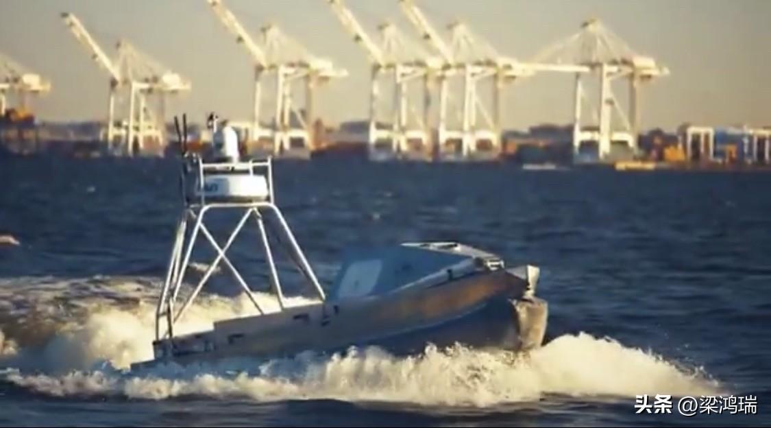 据《路透社》报道，美国刚刚向墨西哥湾部署了无人快艇。

五角大楼首次证实，在“史