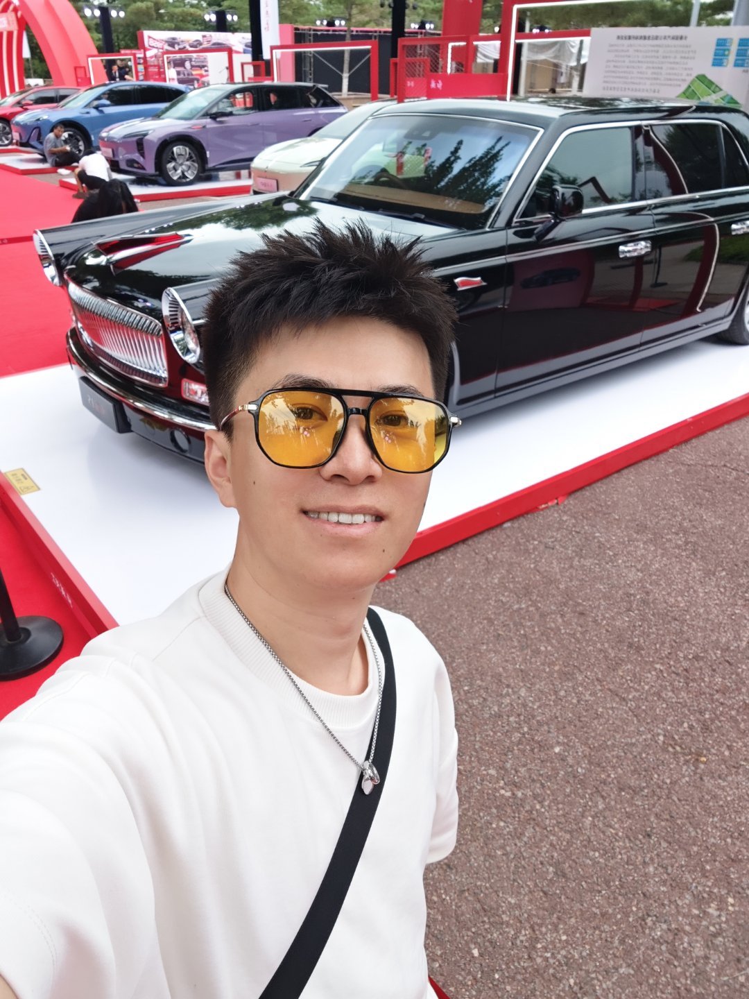 兄弟们，我像不像车主[doge][二哈]红旗也太会宠粉了吧莎莎喊我回家2025红
