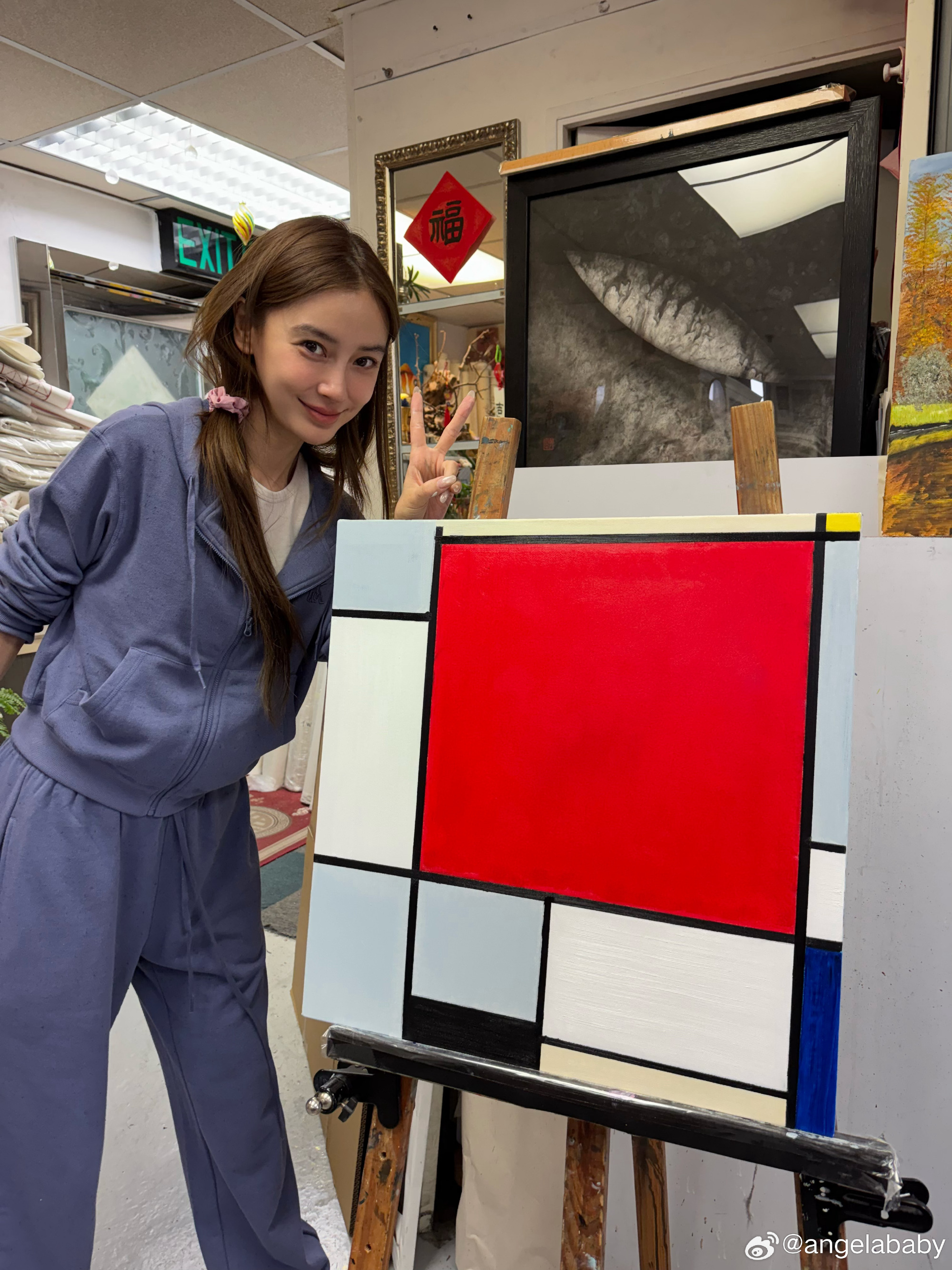 angelababy |杨颖 “📸拍下幸福的瞬间 我也站在幸福里”𝓘 𝓪?