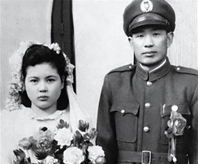 1945年抗战胜利，远征军连长刘运达娶了日本女战俘大宫静子，婚后他们平静地生活了