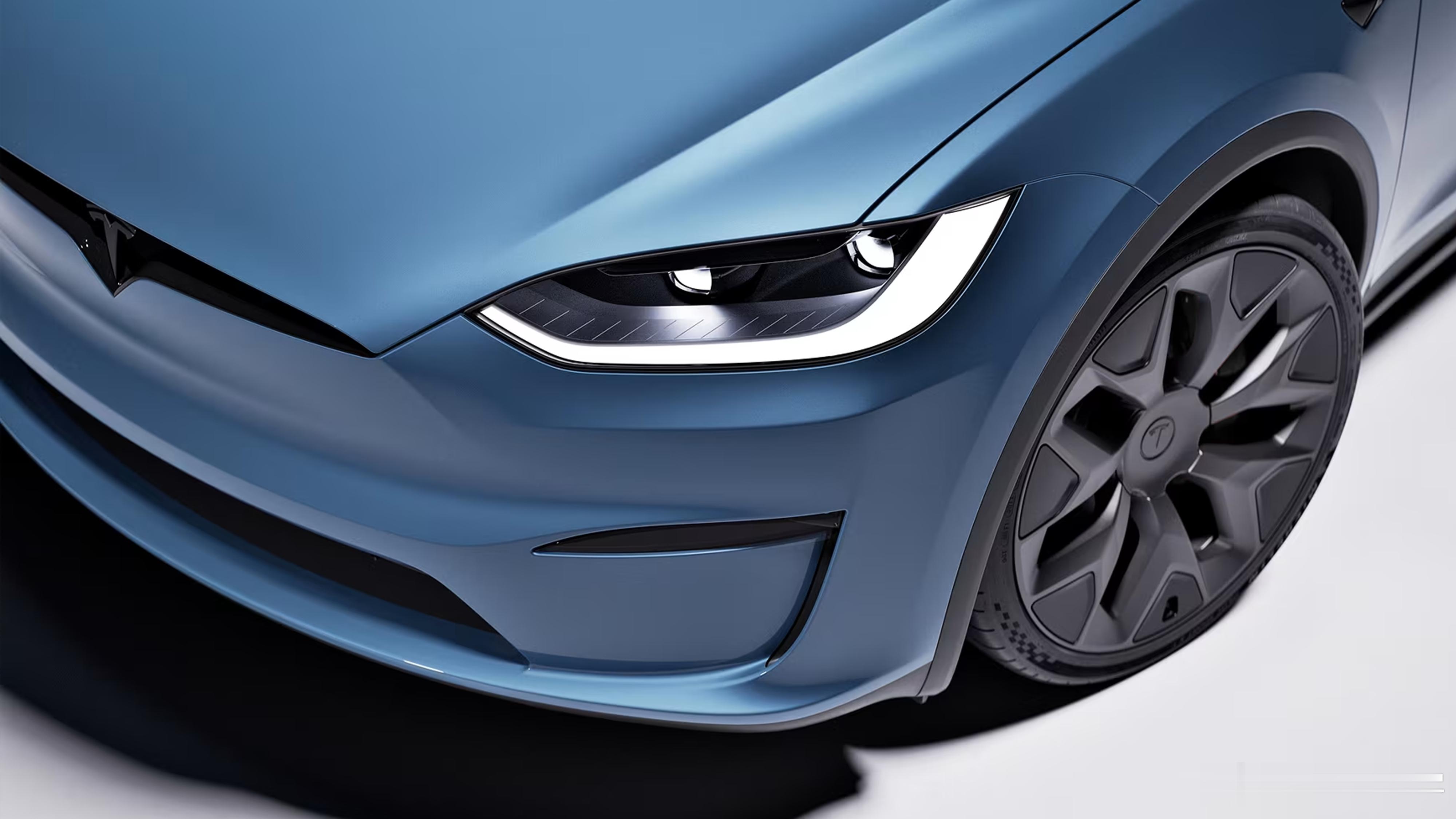 依旧没参加展会但特斯拉Model S/X 有了升级新增了冰霜蓝、星钻黑车漆，另外