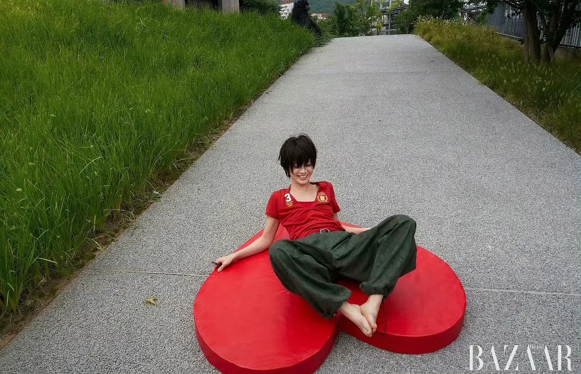 李庚希连续两次芭莎大片效果都很一般，是得罪芭莎主编了吗？ ​​​