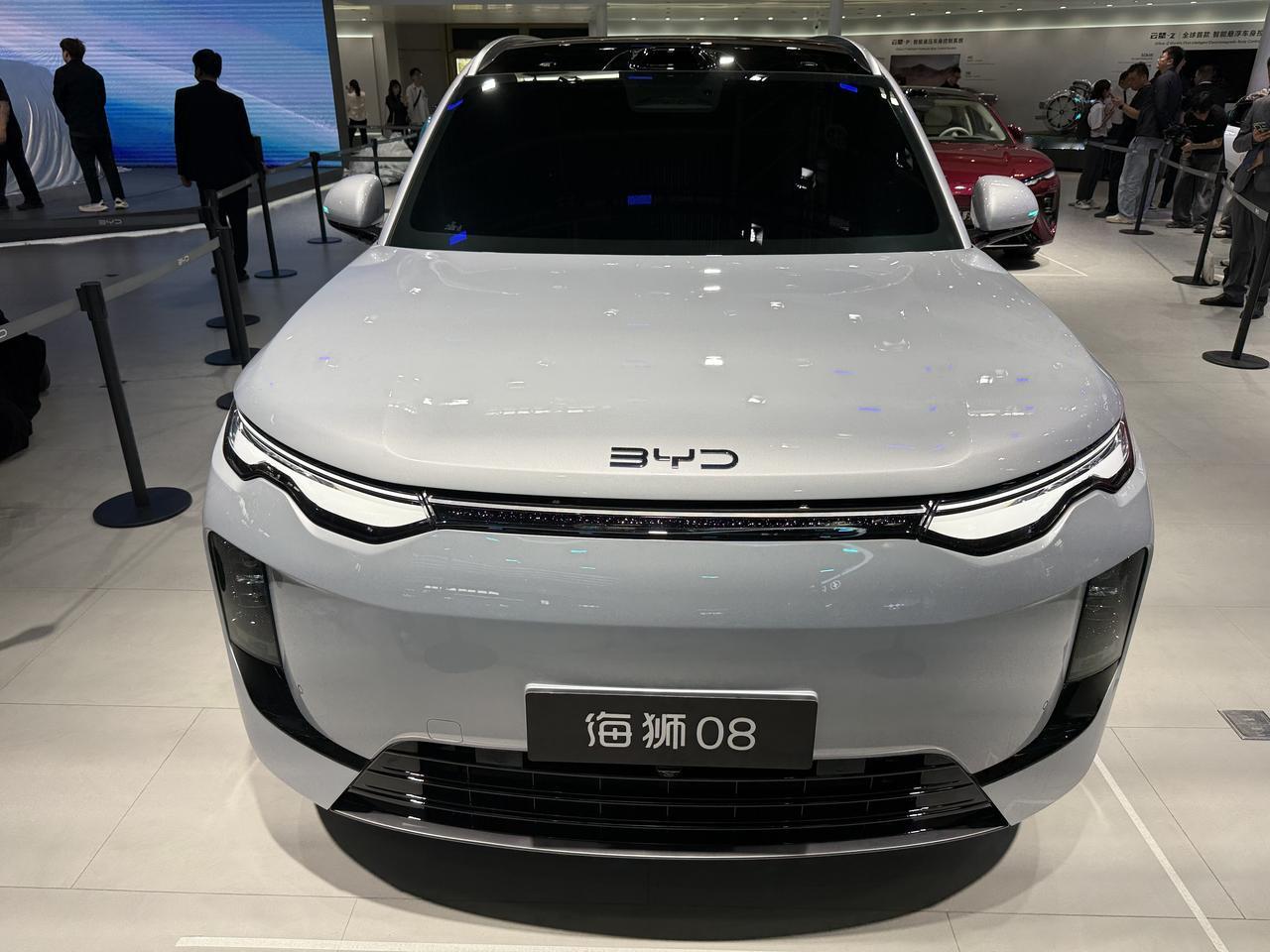 【三车齐发！比亚迪海洋网这波新车打几分？】日前，比亚迪海洋网携手海豹08、海狮0