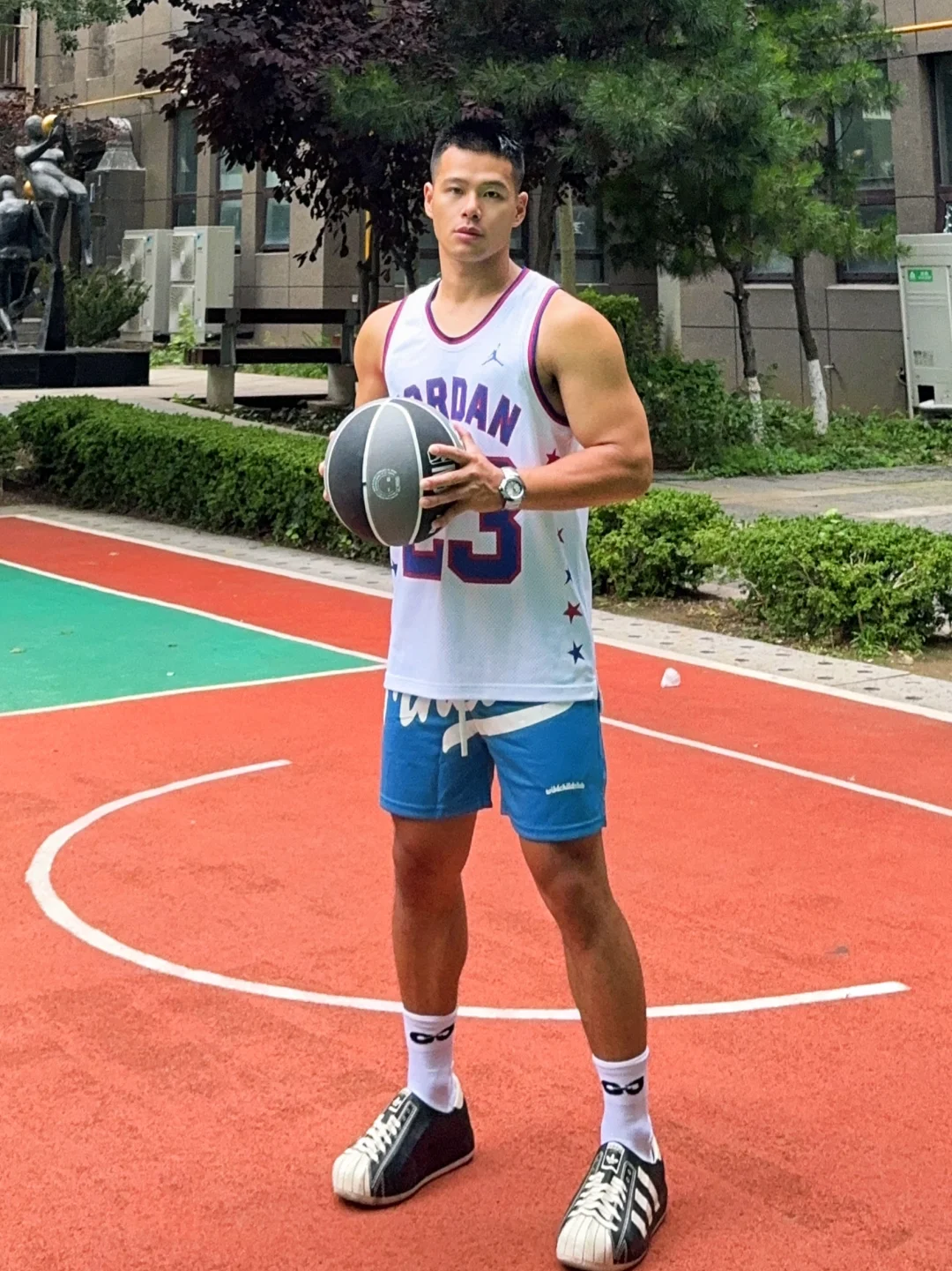 抓住你，就像抓住球一样简单