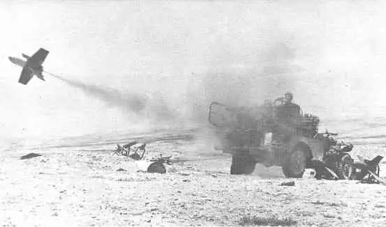 以色列装备的第一代反坦克导弹
法国ss10
法国的 SS.10 ATGM 于 1