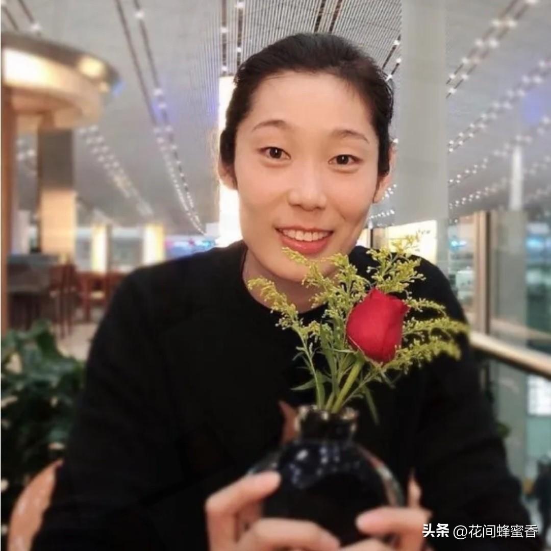 朱婷再传利好！
网传计划联手霍启山布局
大湾区排球青训 同时续约意甲豪门
 
朱