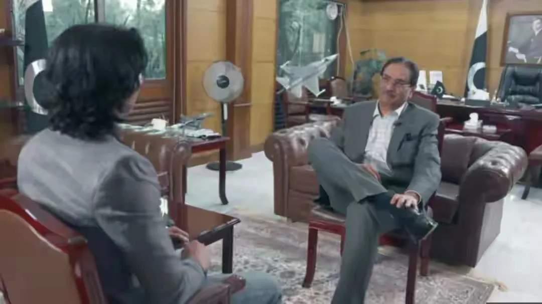 巴基斯坦:出口枭龙战斗机，中方的意见很重要，想引进枭龙的国家很多，暂时需要保密！