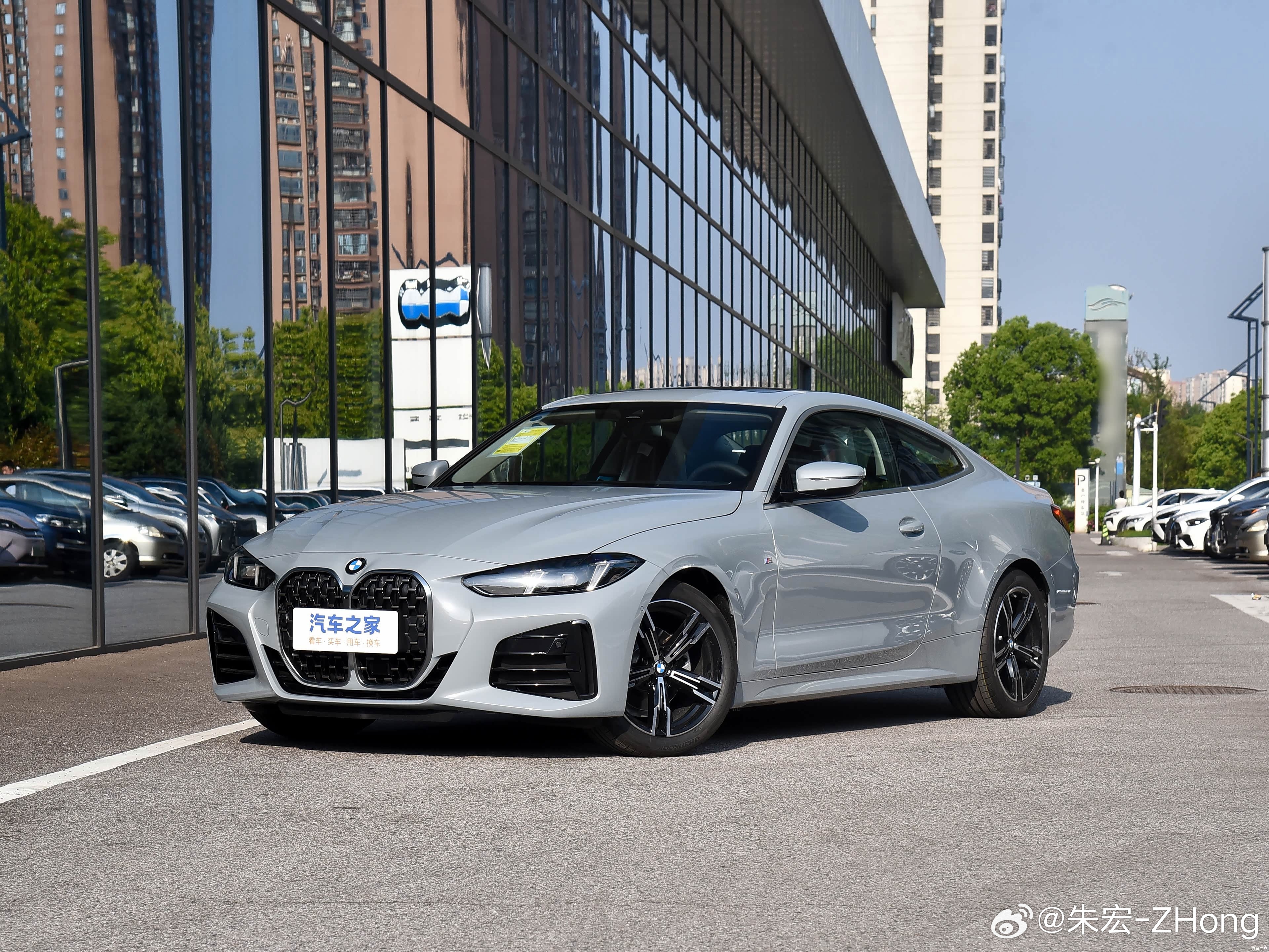 宝马425i 双门 布鲁克林灰 上个月价格26.5万没看错上个月就是这个价格 原