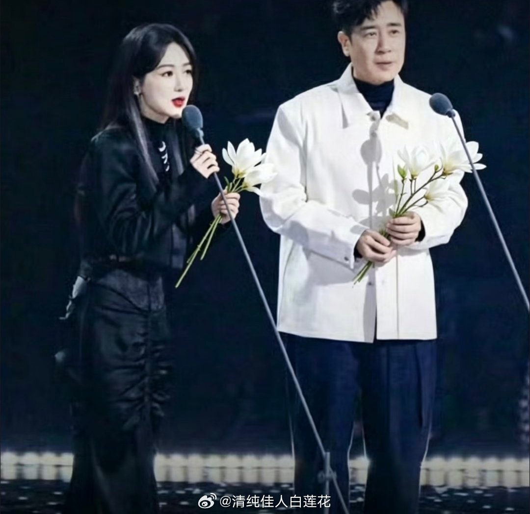 白玉兰现在所有白玉兰预测视后，杨紫都是大热，男主最大热是于和伟。如果今晚杨紫拿下