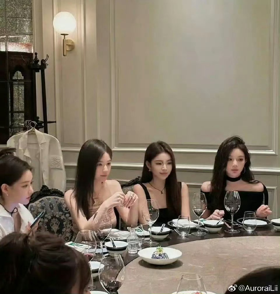 江浙沪独生女：金丝笼中的孤独症候群 