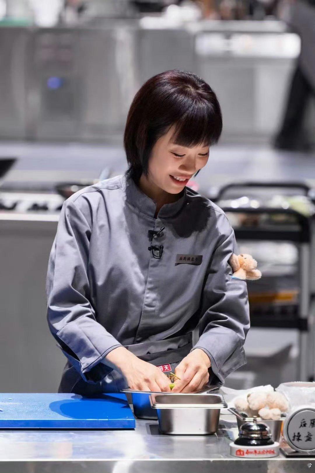 为什么有家长给女儿起名叫若男再一次被文字的力量震撼到，给女儿起名叫若男，是重男轻