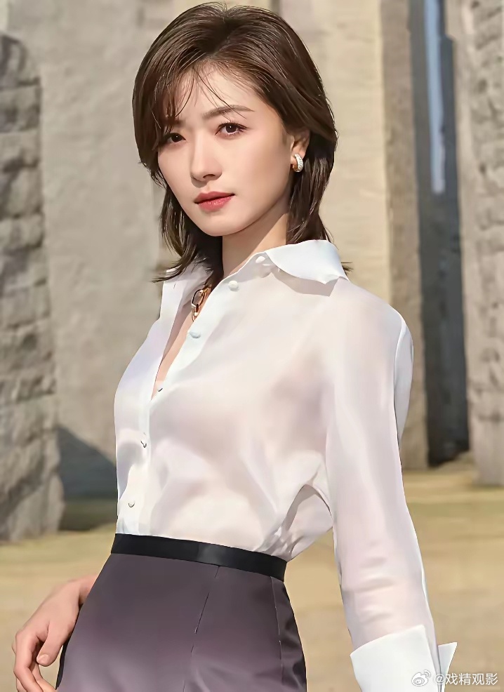 娱乐圈我最搞不懂的女明星，就是万茜了！明明有颜值，为什么43岁的她却依然这么低调