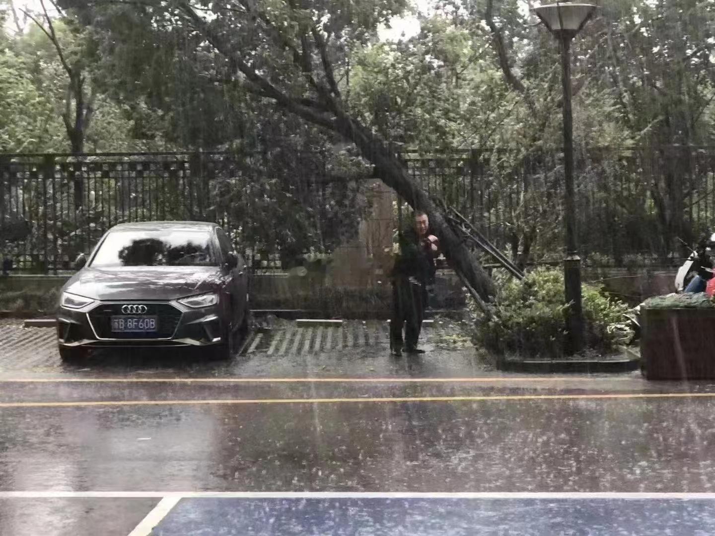 爱车人士的典范！！！话说奥迪的魅力这么大吗？？？ 海阔试车超话 ​​​