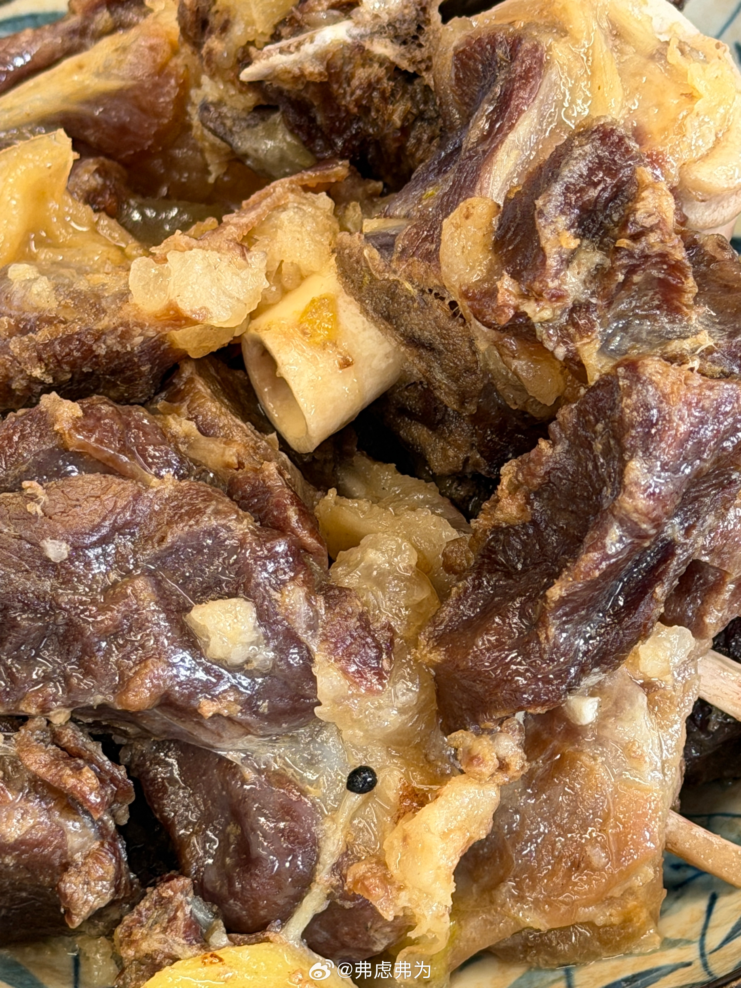 风干的阿尔巴斯山羊肉，太好吃了。
