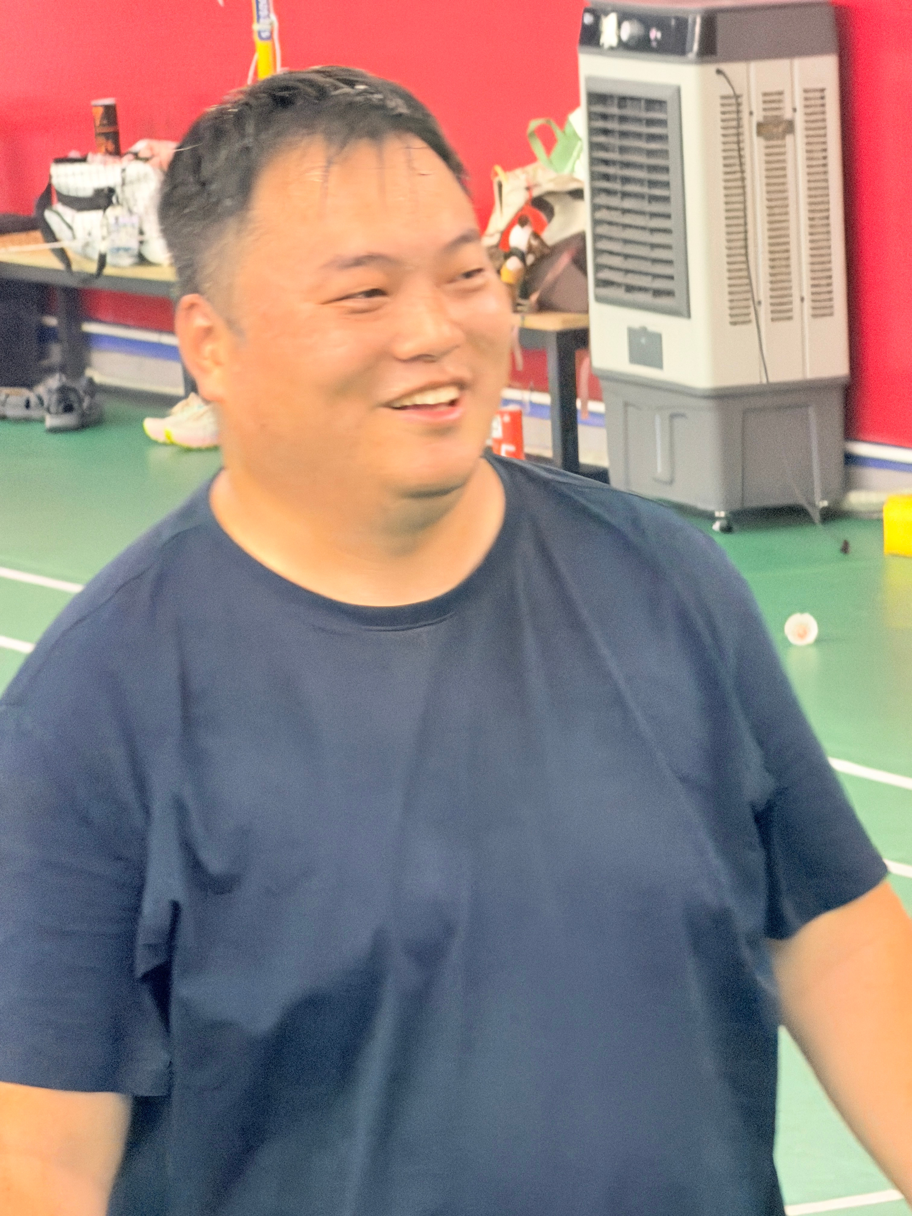 没想到，这胖纸怪强的呢！图456，我的位置 合肥·冠军羽毛球馆