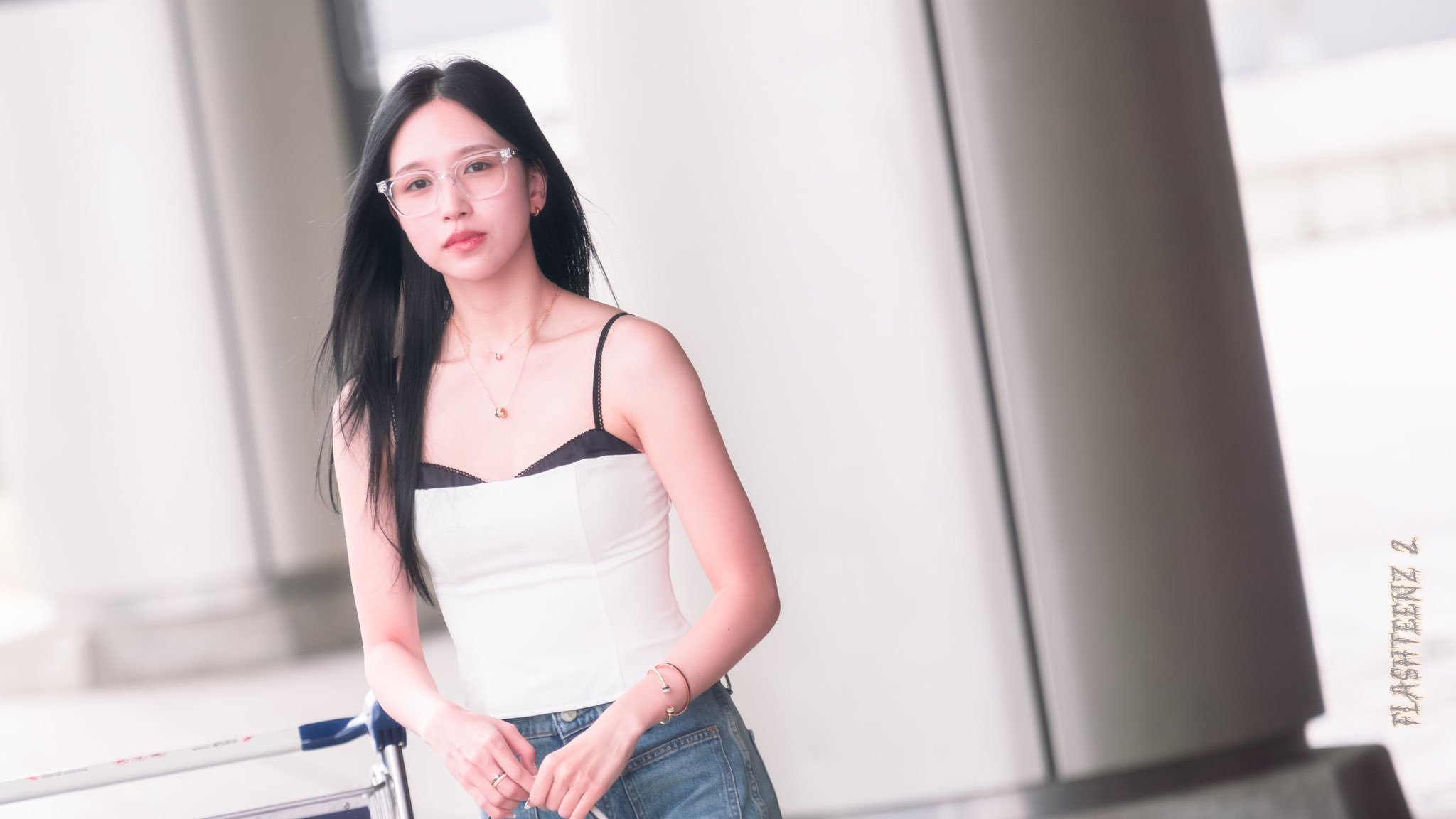 米娜酱真是个自然美人啊©twicetimesjp03 