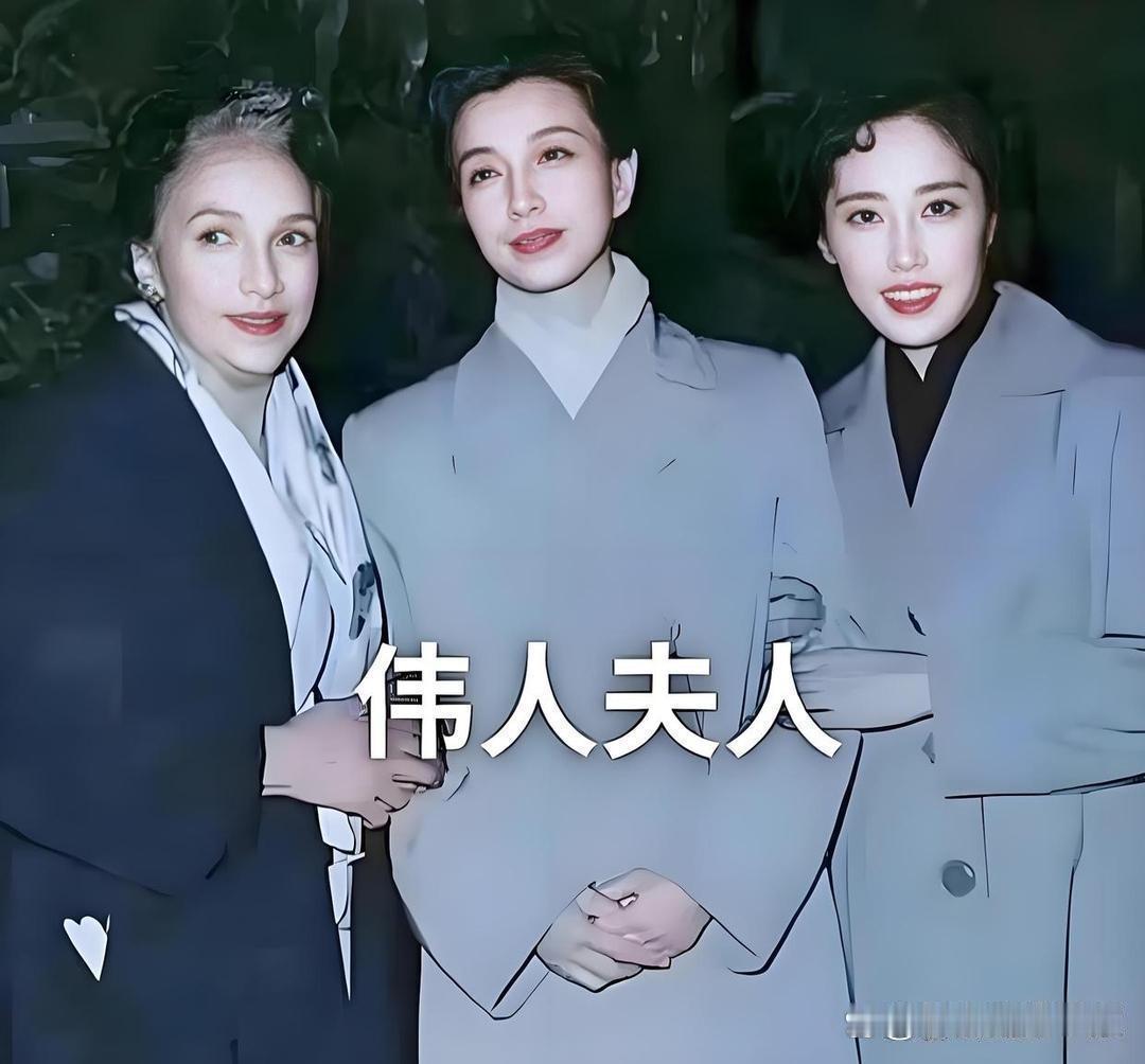 你知道这三位分别是谁吗？