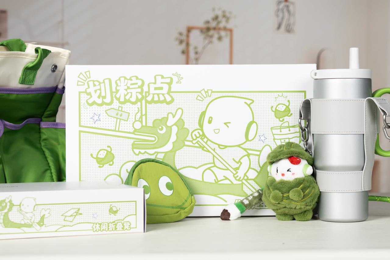 和OPPO一起，划粽点！！
OPPO的端午节礼真的很贴心，直接是一个户外套装，有