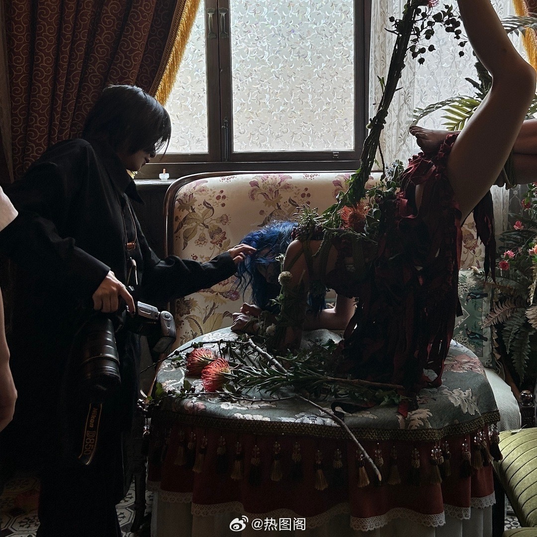 井川里予晒吸烟照 井川里予玩的一直很花 热图阁公众号 