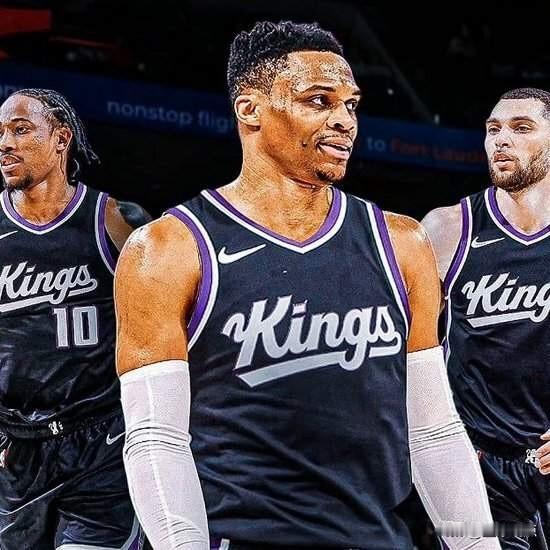 威少再拿三双24+22+14，300底薪打出1500万的价值

今天早上八点，N