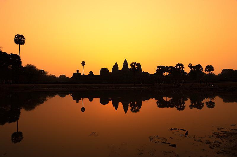 我的今日状态：😎自信酷炫
我这里的天气：🌈雨过天晴