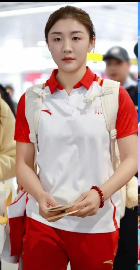 泼天的流量又给到了安踏！
全运会山东队拿金牌拿的最多，出镜率也超高，而队员们穿的