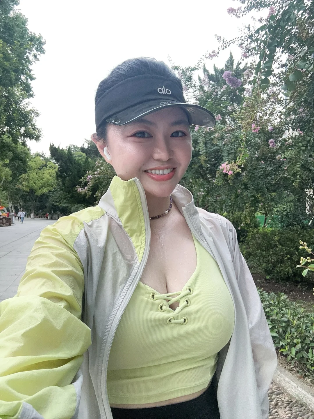 武汉中山公园5KM跑，七夕邂逅樱花粉朝霞
