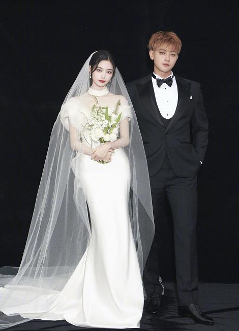 黄子韬徐艺洋婚礼 黄子韬婚礼有没有鹿晗 黄子韬徐艺洋补办了婚礼，这两口子结个婚恋