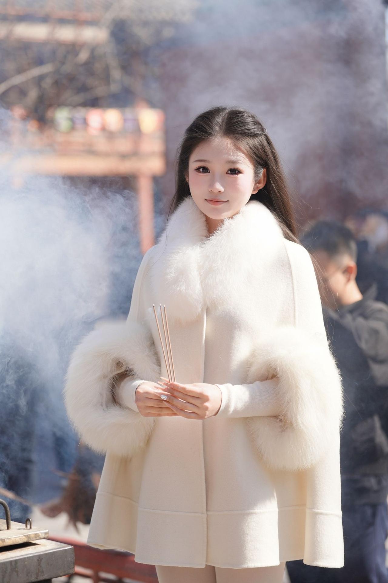 春日生活打卡季怎样才能把女生拍出清纯的感觉 随手拍张图，分享美好瞬间 街头摄影为