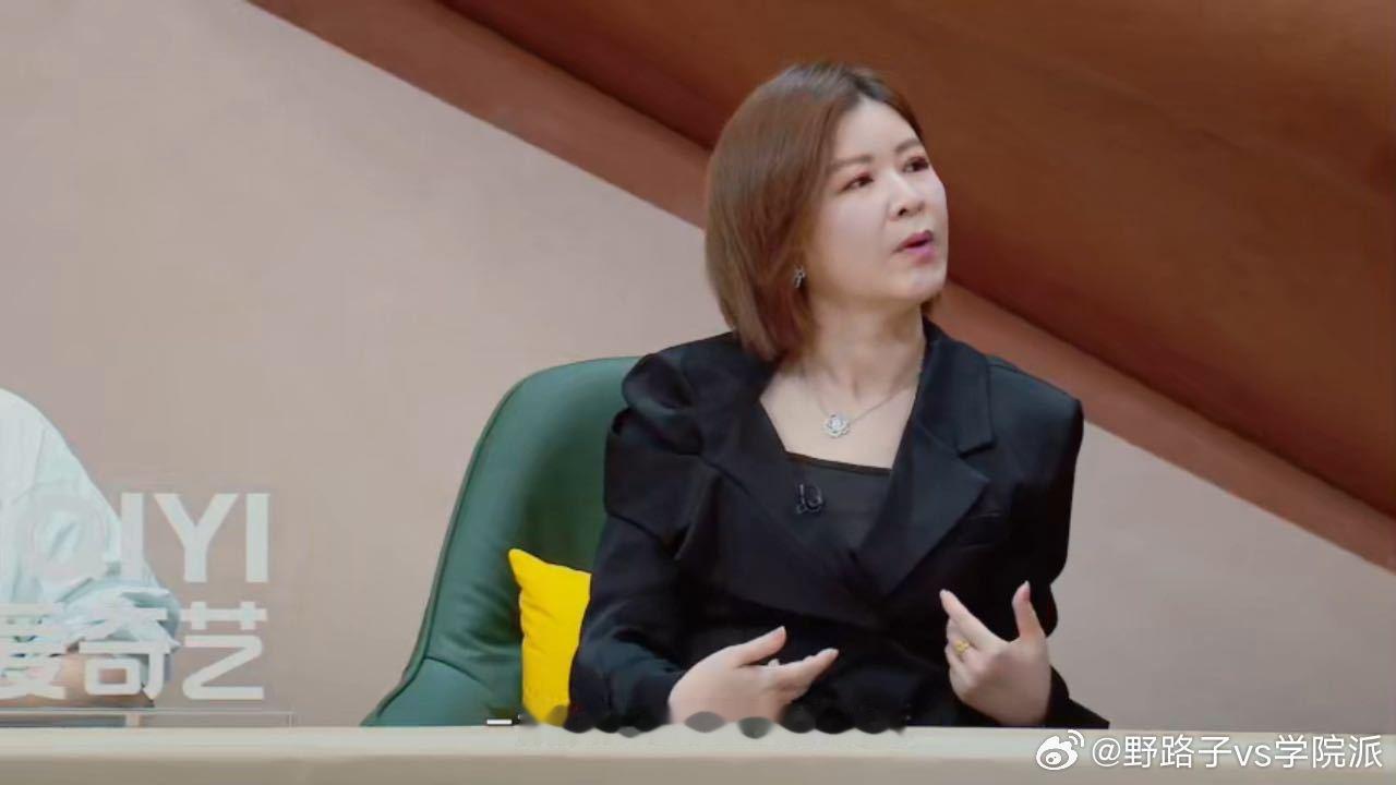 杜华说王一博很幸运遇到我李维嘉喊话王一博 这段访谈内容之所以引发热议，是因为打破