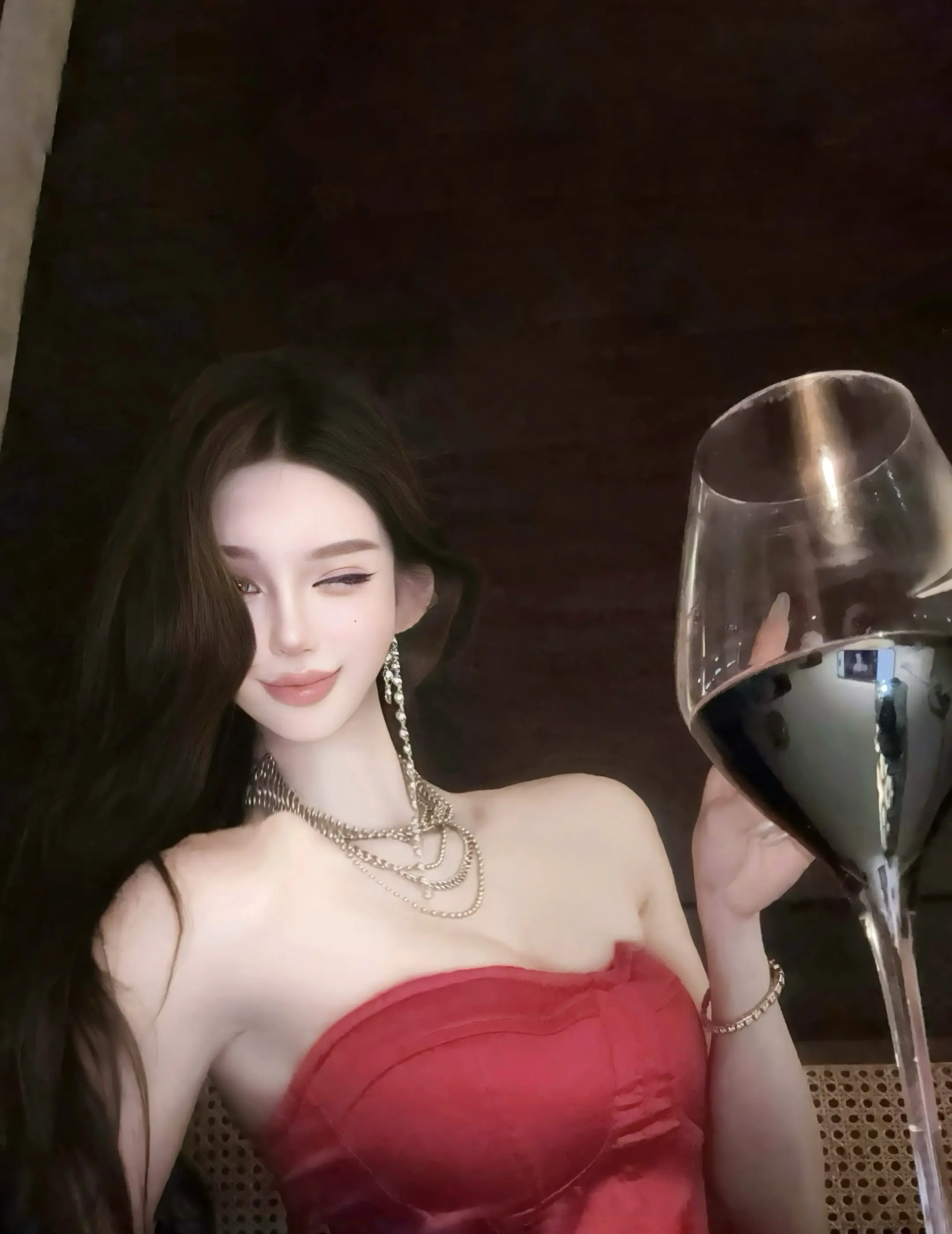 该怎么开口呢 是说天气 还是好想你