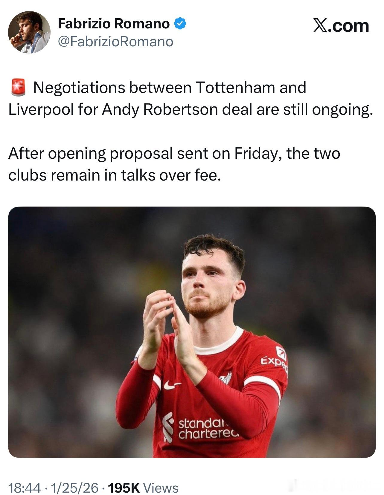 我军还在和热刺谈萝卜的转会，目前双方还是没谈妥转会费。 