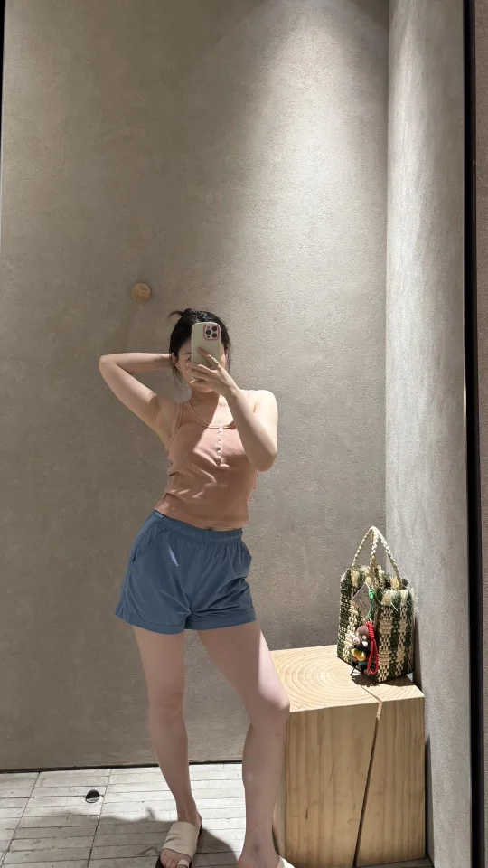 等会儿陪我遛弯