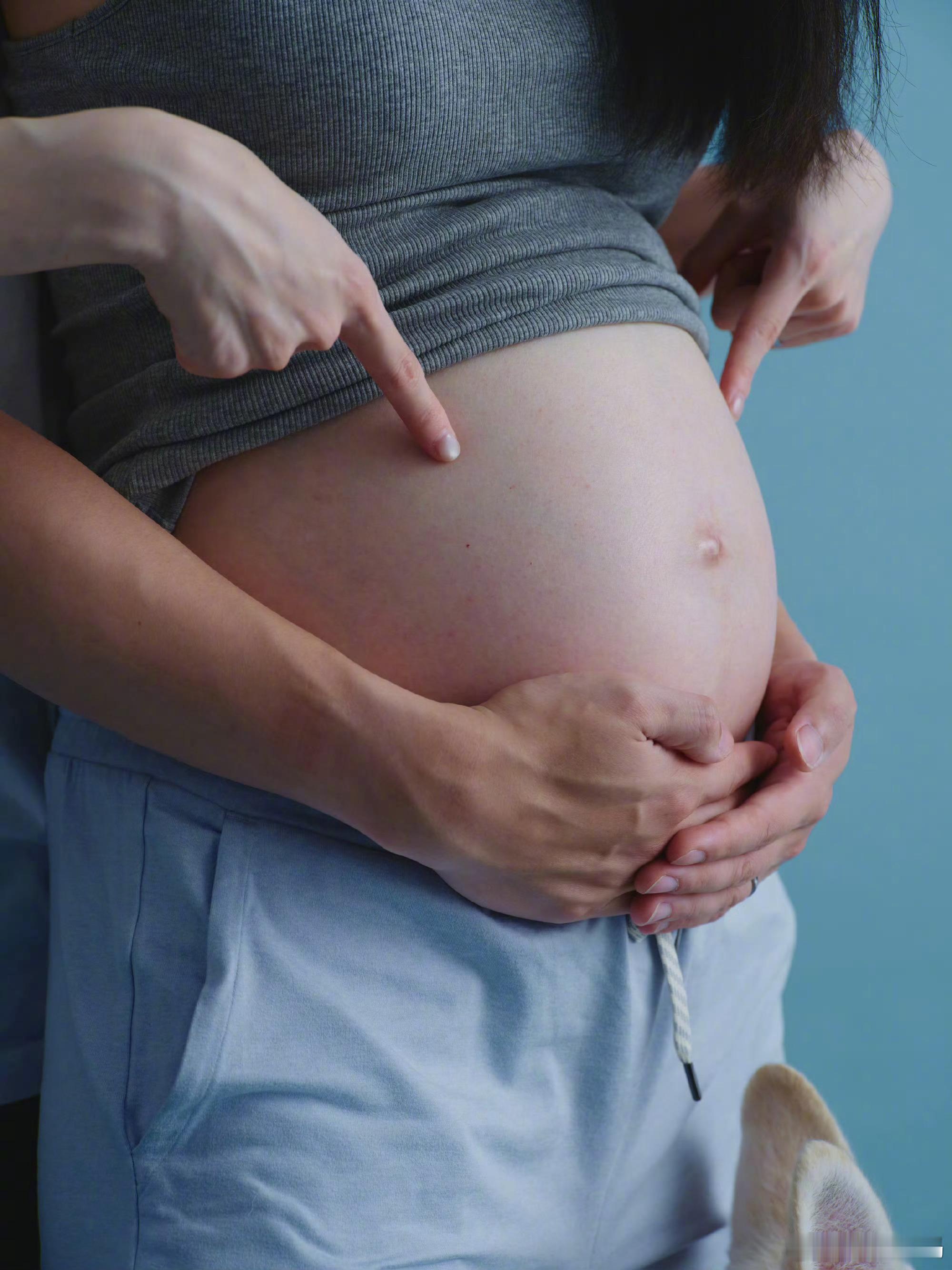 孙伊涵竟然当妈妈了！！对她的印象还停留在双镜来着孙伊涵当妈