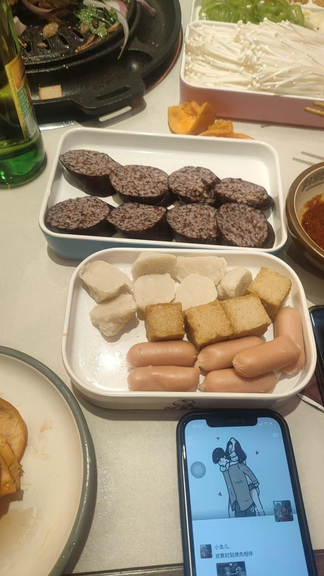 探店美食，色香味俱全，快来一起品尝吧！🍽️👍
