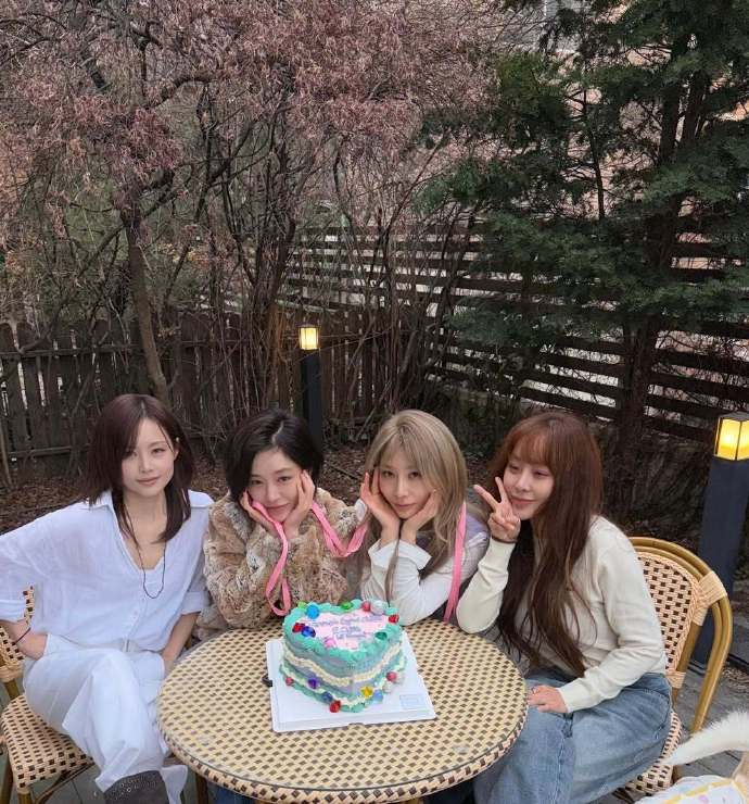 BrownEyedGirls庆祝出道二十周年BrownEyedGirls合体庆祝