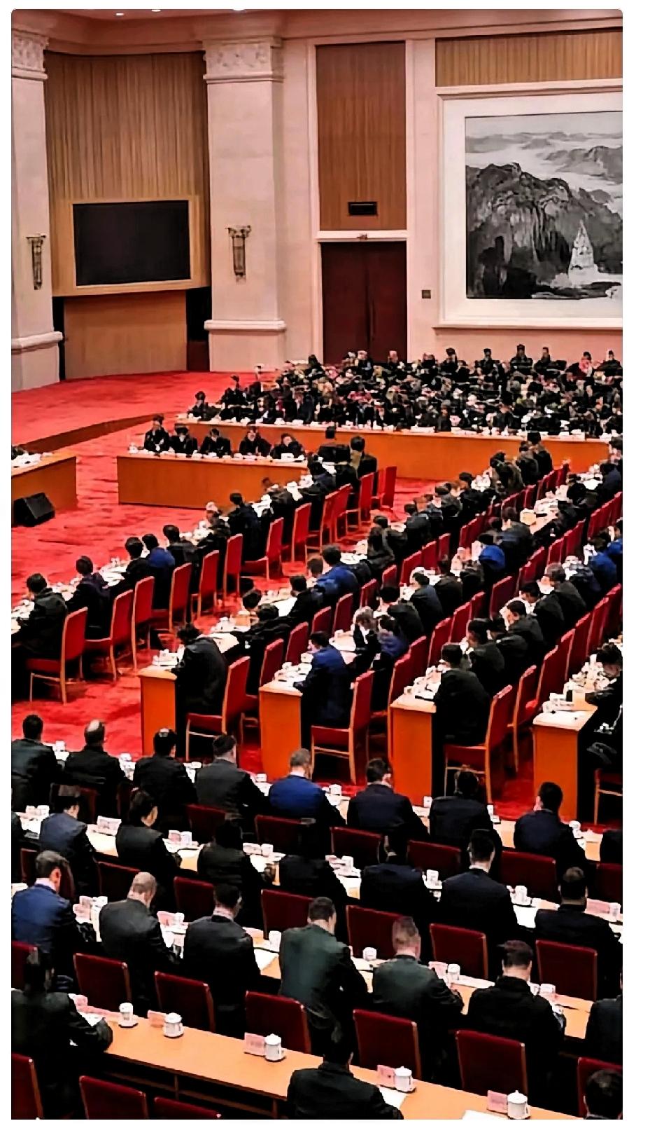 4月8日高干班释放强烈信号：思想整风，绝非形式！
 
看了4月8日那个高级干部培