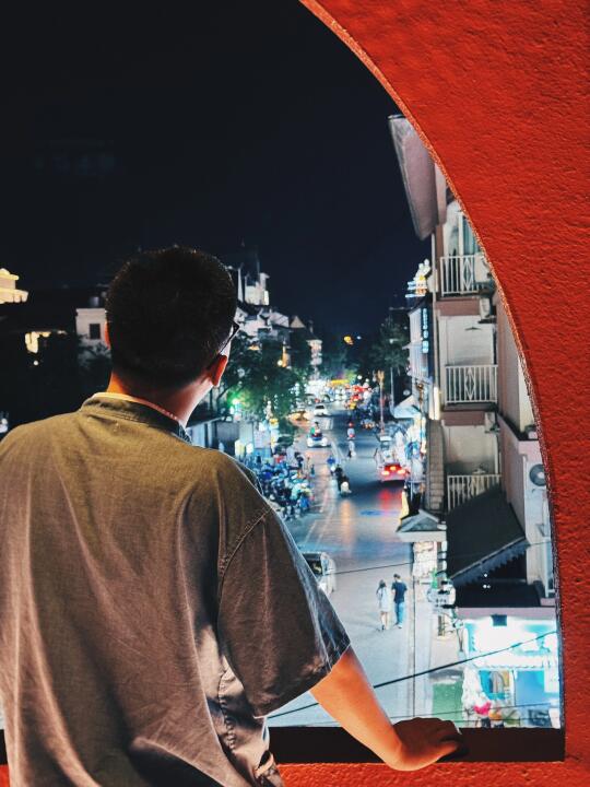 💆版纳暴走2w步后，被这家按摩店救活了！