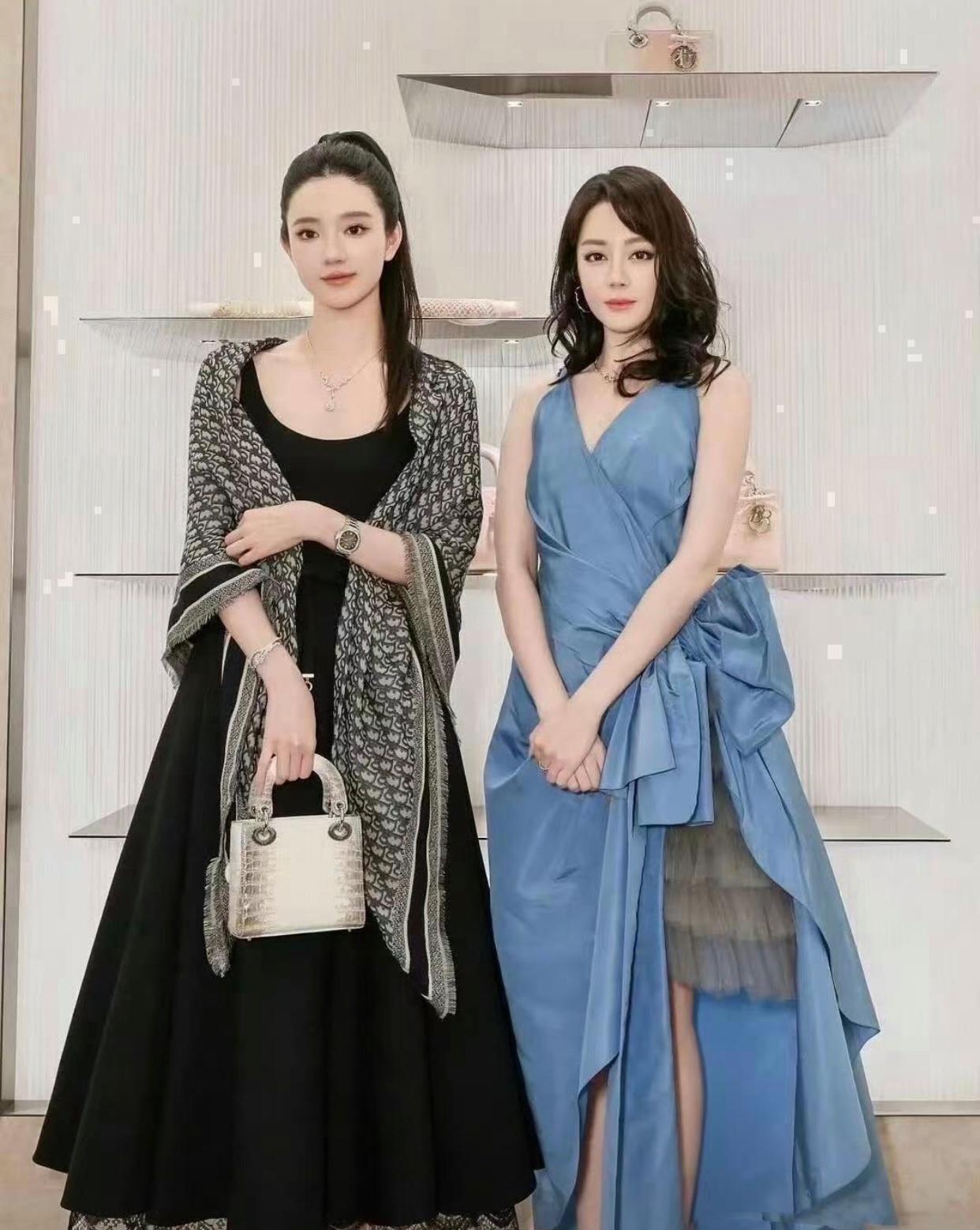 第一次见把迪丽热巴比下去的素人 身高原来是重要的 ​​​