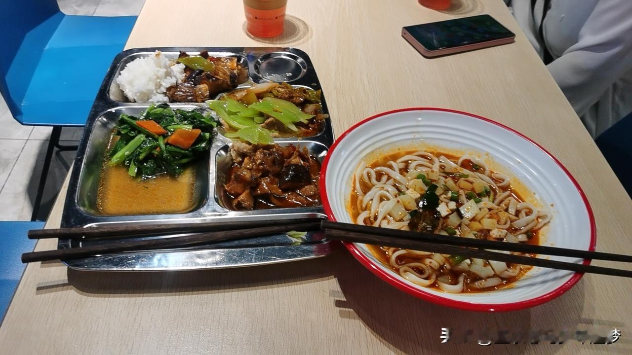 晒图笔记大赛美好的午餐～值得拥有～[比心]