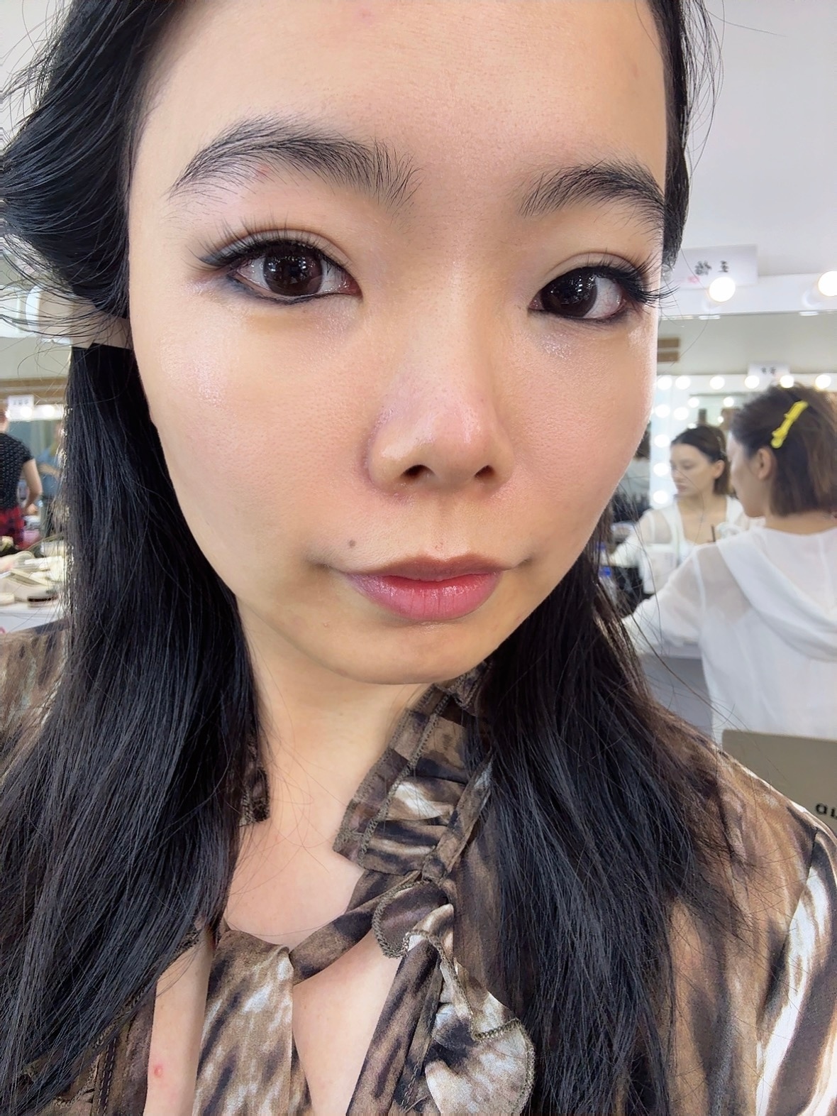 学个化妆也事业心那么重，每天总结复盘研究，不愧是我！以前看到美妆视频会直接跳过—