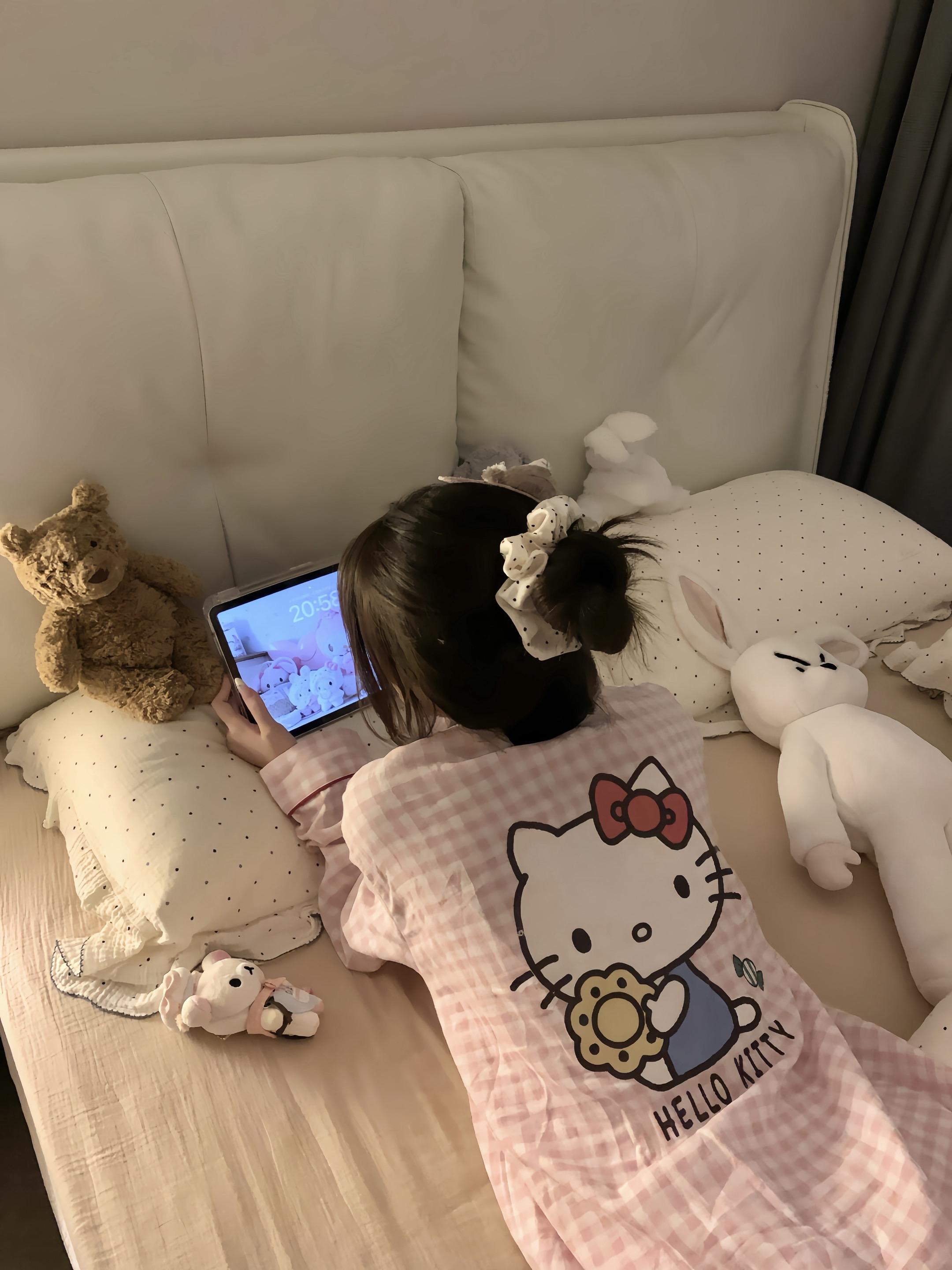 希望七月的幸福像雨滴一样慢慢浸透我的衣襟