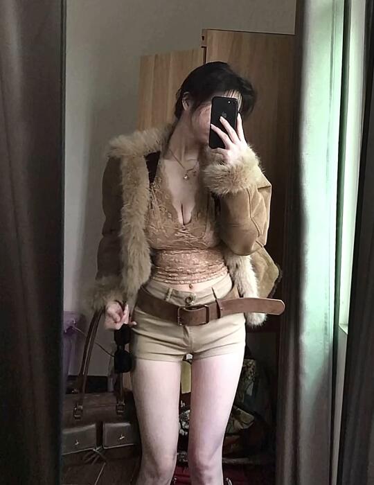 咖棕色系穿搭尊的很有秋冬氛围感唉～