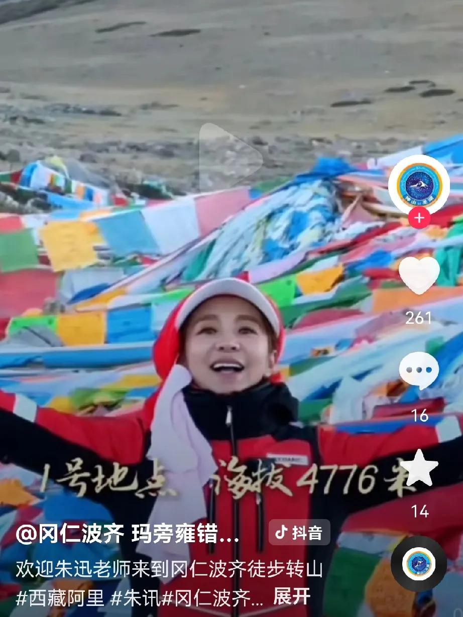 央视主持人朱迅确实曾两次患癌。她在17岁时在日本留学期间被诊断出患有血管瘤。后来