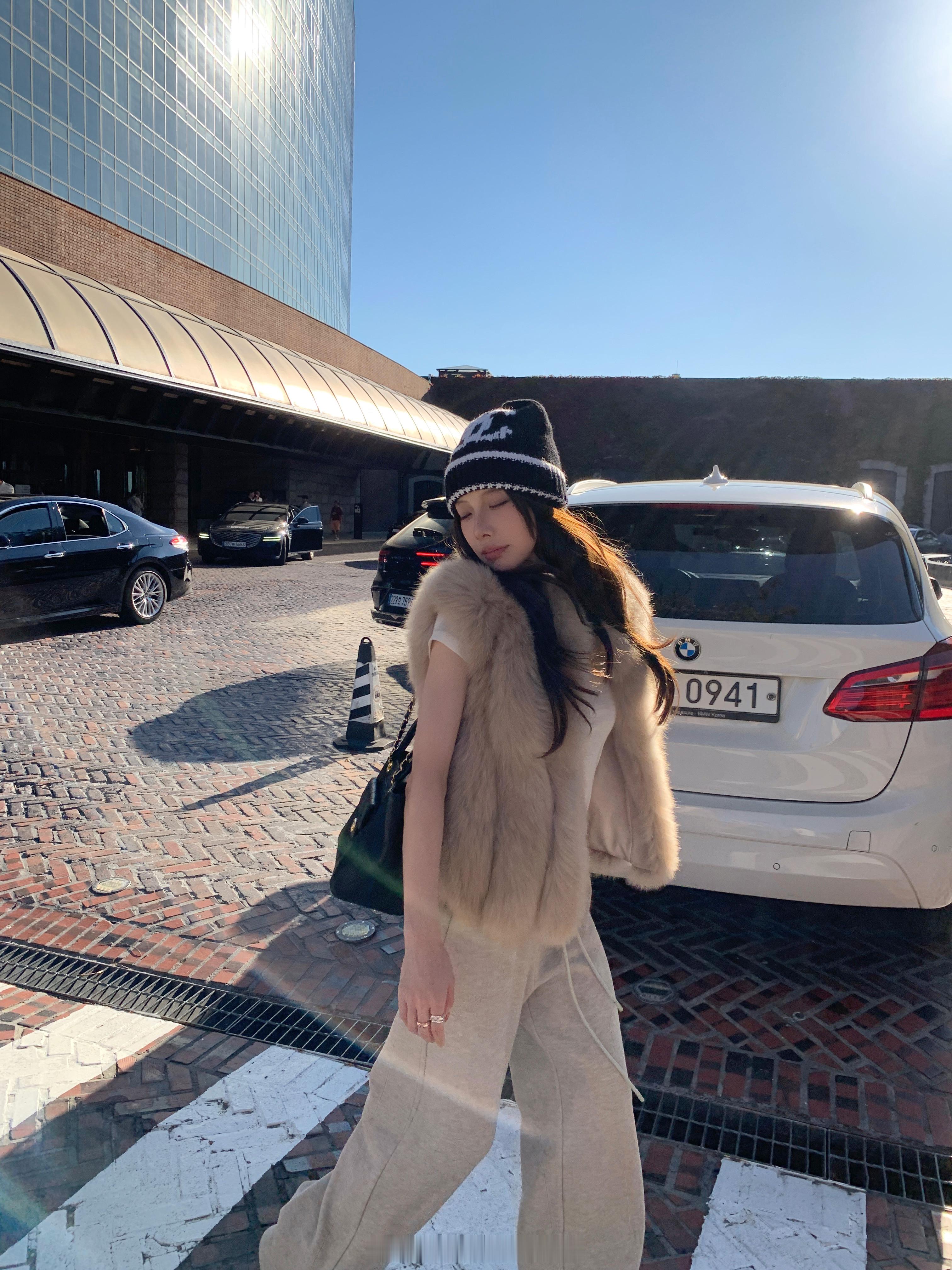 🇨🇳大家假期快乐啊 宝宝们都去哪里玩了我来交作业了 这期正式入冬❄️🔗已出