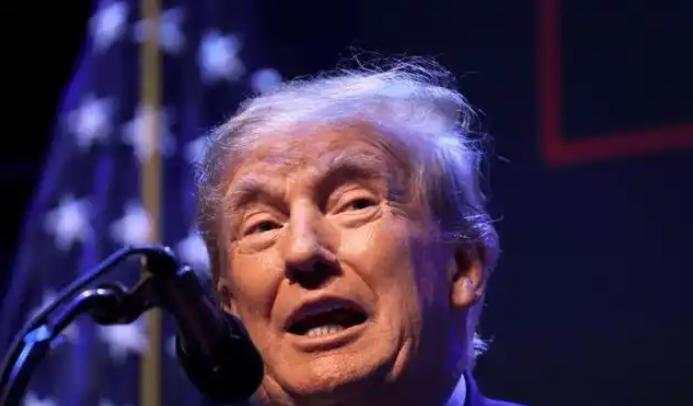 美国宁愿给伊朗筹3000亿美重建，也要结束伊朗战争，到底是为了什么？

正在法国