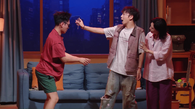 蒋龙张弛丧尸版这个杀手不大冷 蒋龙张弛演丧尸太可爱！《喜人奇妙夜》舞台搭档默契，